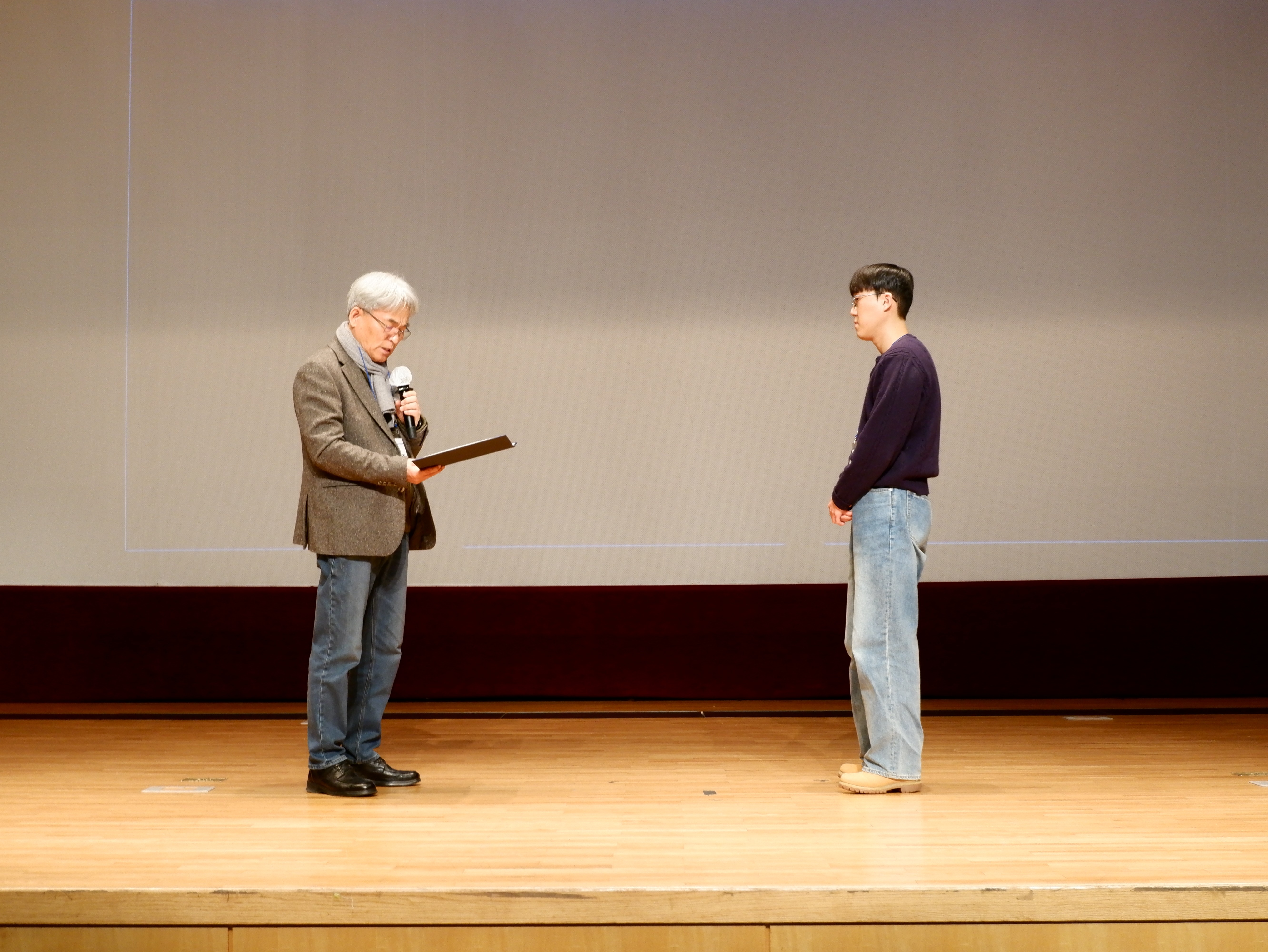 12. 모범근로자 표창.JPG